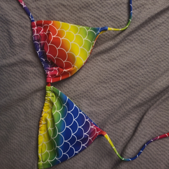 SHEIN Other - Rainbow Swim Top